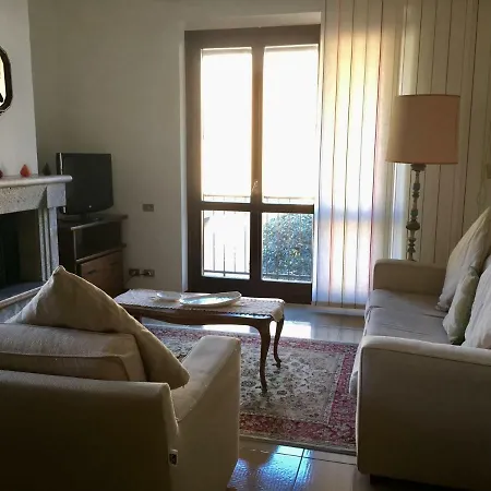 Da Nuccia Apartment *